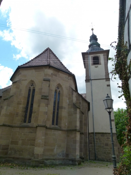 Chor und Turm der Michaelskirche Hilsbach